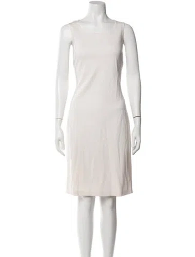 Pre-owned St John Scoop Neck Knee-length Dress In Neutral