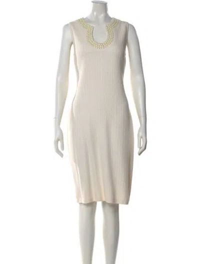 Pre-owned St John Scoop Neck Knee-length Dress In Neutral