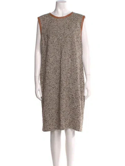 Pre-owned St John Scoop Neck Knee-length Dress In Neutral