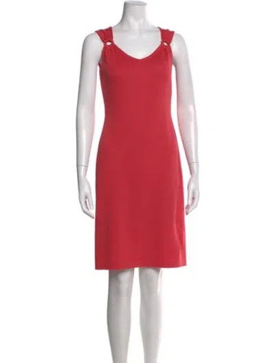 Pre-owned St John Scoop Neck Knee-length Dress In Pink
