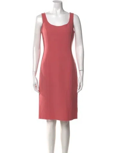 Pre-owned St John Scoop Neck Knee-length Dress In Pink