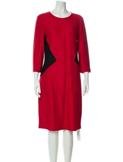 Pre-owned St John Scoop Neck Knee-length Dress In Red