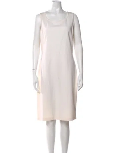 Pre-owned St John Scoop Neck Knee-length Dress W/ Tags In Neutral
