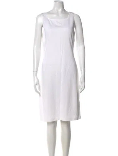 Pre-owned St John Scoop Neck Knee-length Dress In White