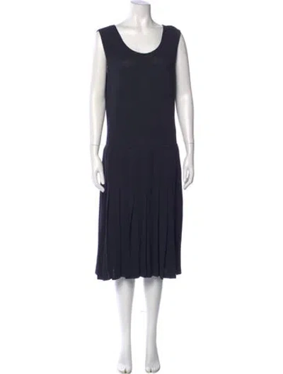Pre-owned St John Scoop Neck Midi Length Dress In Blue