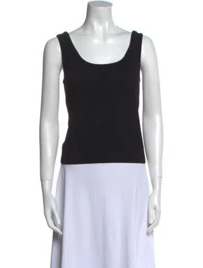 Pre-owned St John Scoop Neck Sleeveless Top In Black