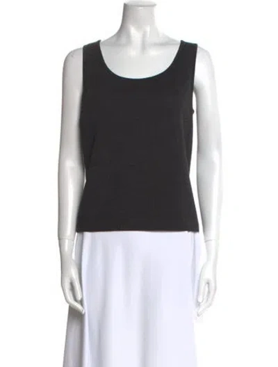 Pre-owned St John Scoop Neck Sleeveless Top In Black