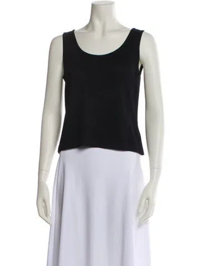 Pre-owned St John Scoop Neck Sleeveless Top In Black