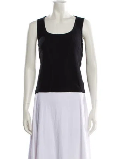 Pre-owned St John Scoop Neck Sleeveless Top In Black