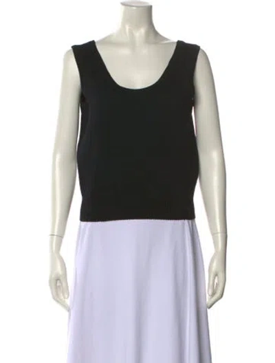 Pre-owned St John Scoop Neck Sleeveless Top In Black