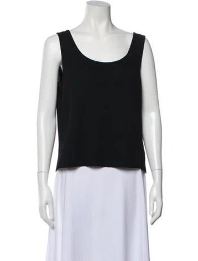 Pre-owned St John Scoop Neck Sleeveless Top In Black