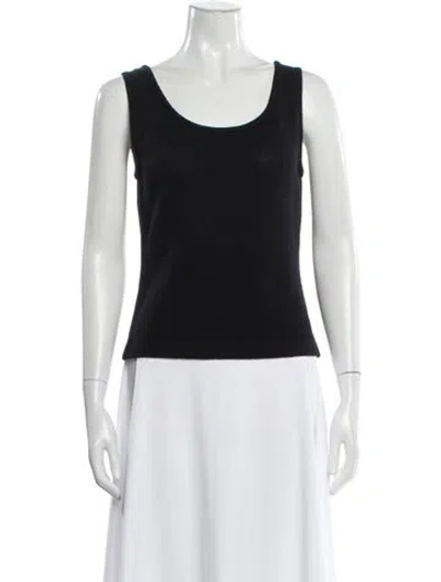 Pre-owned St John Scoop Neck Sleeveless Top In Black