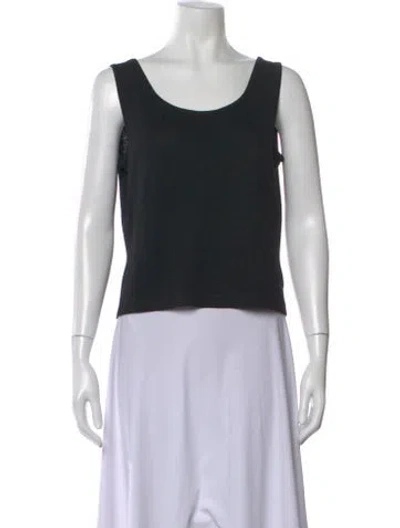 Pre-owned St John Scoop Neck Sleeveless Top In Black