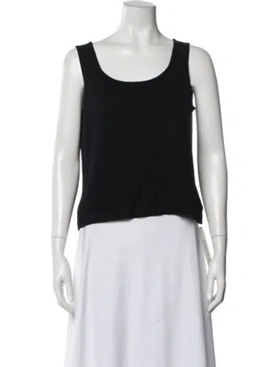 Pre-owned St John Scoop Neck Sleeveless Top In Black