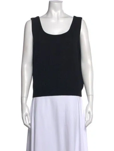 Pre-owned St John Scoop Neck Sleeveless Top In Black