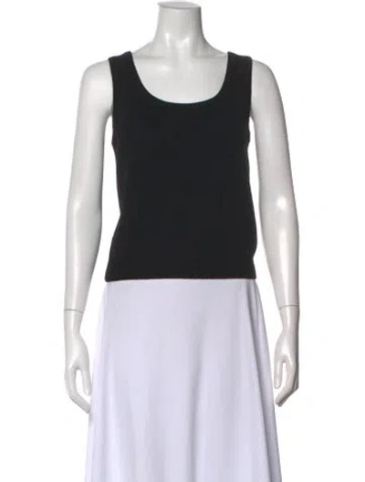 Pre-owned St John Scoop Neck Sleeveless Top In Black