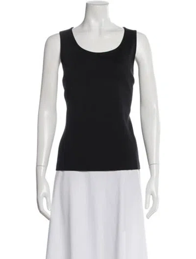 Pre-owned St John Scoop Neck Sleeveless Top In Gray