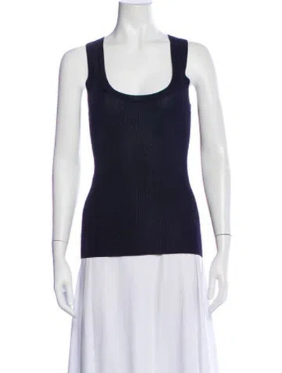 Pre-owned St John Scoop Neck Sleeveless Top In Gray