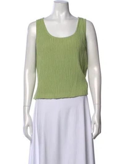 Pre-owned St John Scoop Neck Sleeveless Top In Green