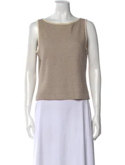 Pre-owned St John Scoop Neck Sleeveless Top In Neutral