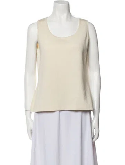 Pre-owned St John Scoop Neck Sleeveless Top In Neutral