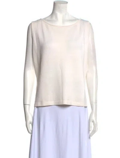 Pre-owned St John Scoop Neck Sleeveless Top In Neutral