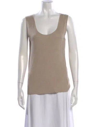 Pre-owned St John Scoop Neck Sleeveless Top In Neutral