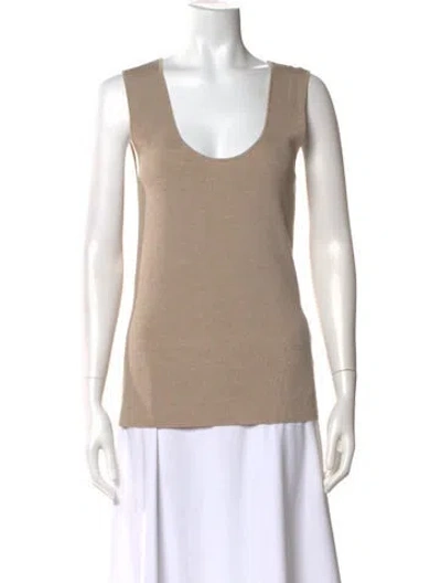 Pre-owned St John Scoop Neck Sleeveless Top In Neutral