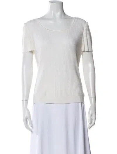 Pre-owned St John Scoop Neck Sweater In White
