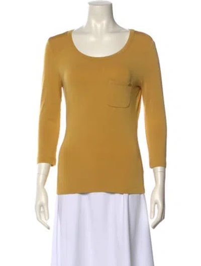 Pre-owned St John Scoop Neck Three-quarter Sleeve T-shirt In Yellow