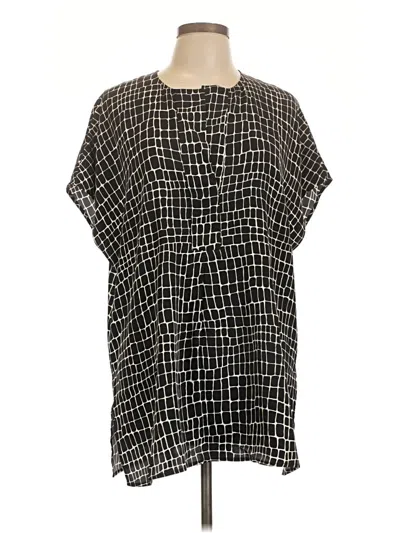 Pre-owned St John Short Sleeve Blouse In Black