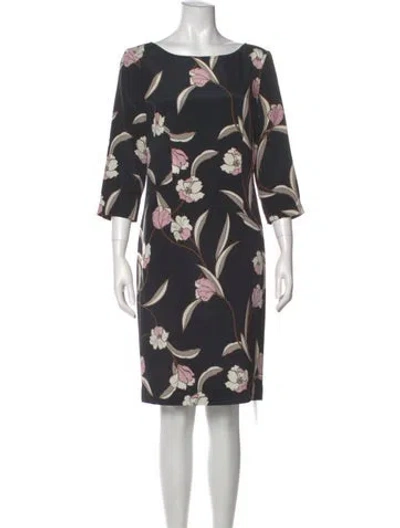 Pre-owned St John Silk Knee-length Dress In Black