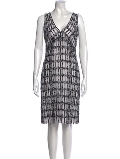 Pre-owned St John Silk Knee-length Dress In Multi