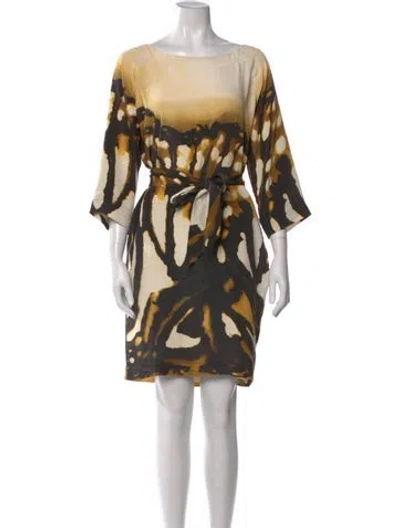Pre-owned St John Silk Knee-length Dress In Neutral