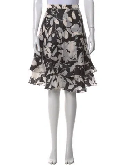 Pre-owned St John Silk Knee-length Skirt In Neutral