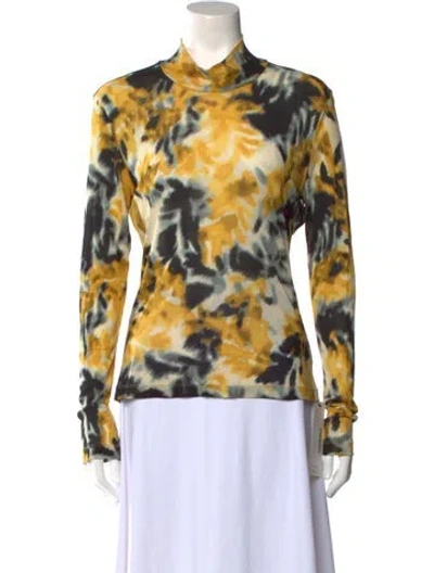 Pre-owned St John Silk Printed Top In Yellow