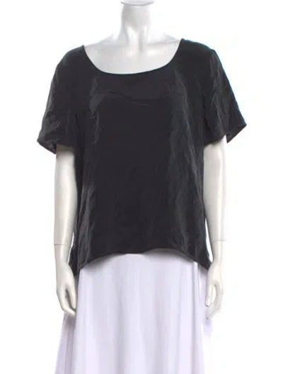 Pre-owned St John Silk Scoop Neck T-shirt In Black