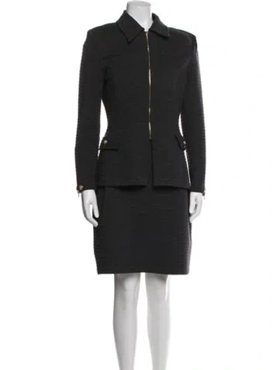 Pre-owned St John Skirt Set In Gray