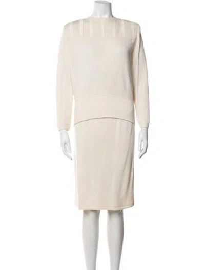 Pre-owned St John Skirt Set In Neutrals