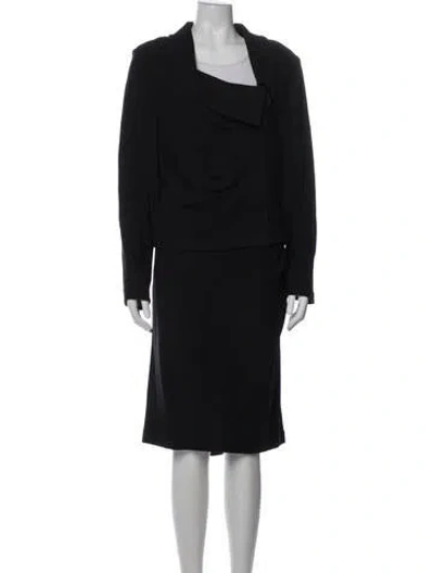 Pre-owned St John Skirt Suit In Black