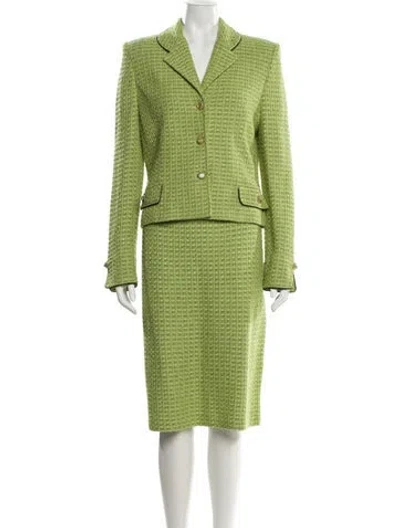 Pre-owned St John Skirt Suit In Green