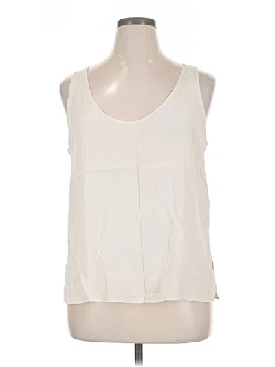 Pre-owned St John Sleeveless Blouse In Ivory