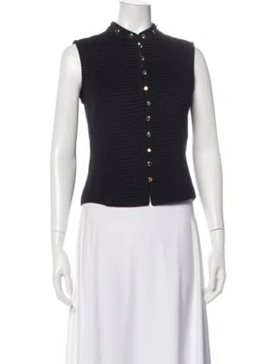 Pre-owned St John Sleeveless Button-up Top In Gray