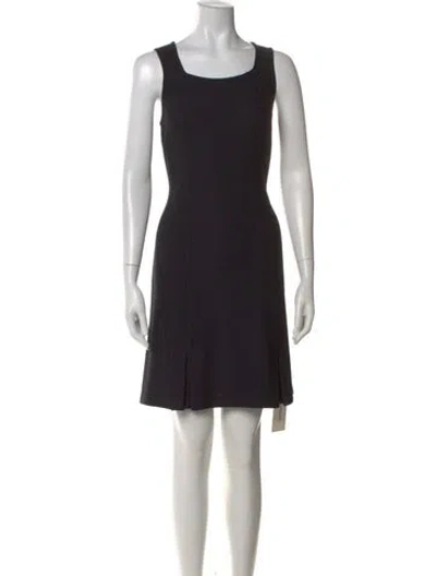 Pre-owned St John Square Neckline Knee-length Dress In Black