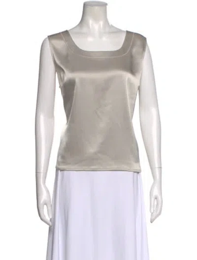 Pre-owned St John Square Neckline Sleeveless Top In Neutral