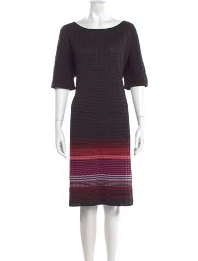 Pre-owned St John Striped Knee-length Dress In Red
