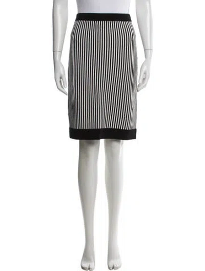 Pre-owned St John Striped Knee-length Skirt In Gray