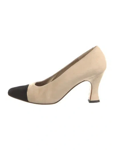 Pre-owned St John Suede Colorblock Pattern Pumps In Neutral