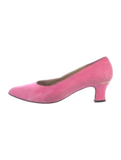 Pre-owned St John Suede Pumps In Pink