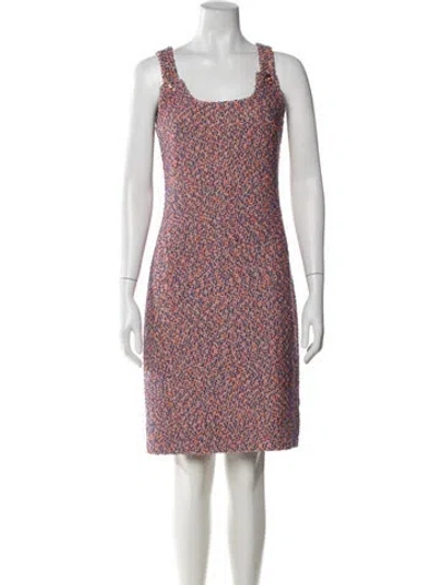 Pre-owned St John Tweed Pattern Knee-length Dress In Pink